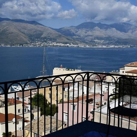 Le Suite Guarinelli B&B Gaeta Zewnętrze zdjęcie