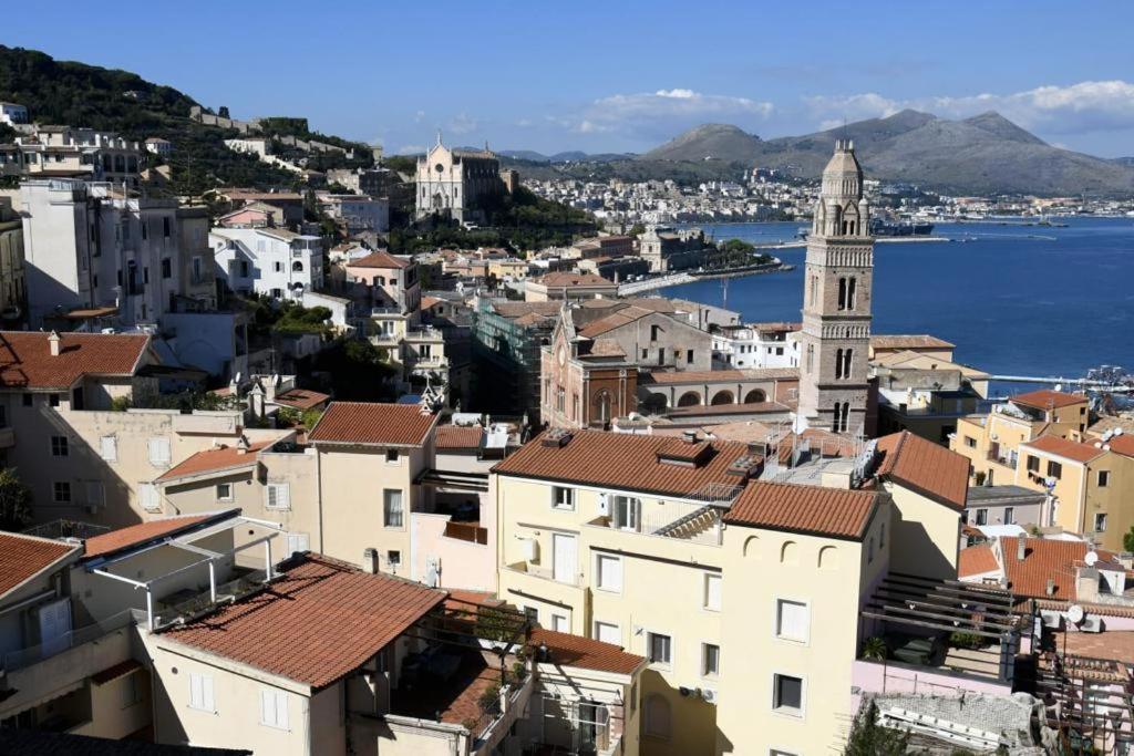 Le Suite Guarinelli B&B Gaeta Zewnętrze zdjęcie