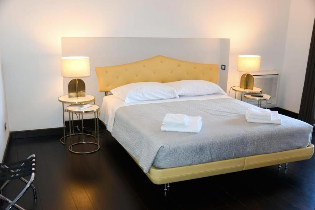Le Suite Guarinelli B&B Gaeta Zewnętrze zdjęcie